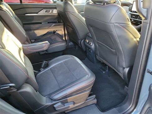Used 2025 Ford Explorer ST w/ Sun And Sound Package image 18
