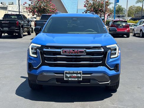 New 2026 GMC Terrain Elevation w/ Elevation Premium Package image 2