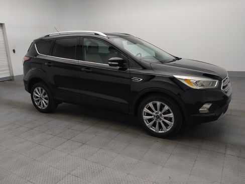 Used 2017 Ford Escape Titanium FWD image 11