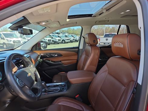 Certified 2018 Chevrolet Traverse High Country image 14