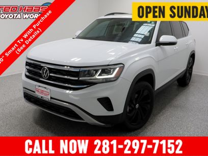Used 2023 Volkswagen Atlas SE w/ Panoramic Sunroof Package
