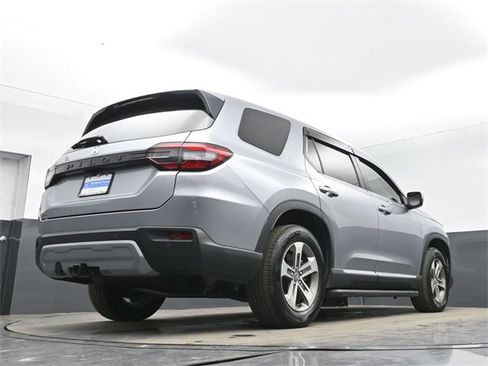Used 2023 Honda Pilot EX-L image 58
