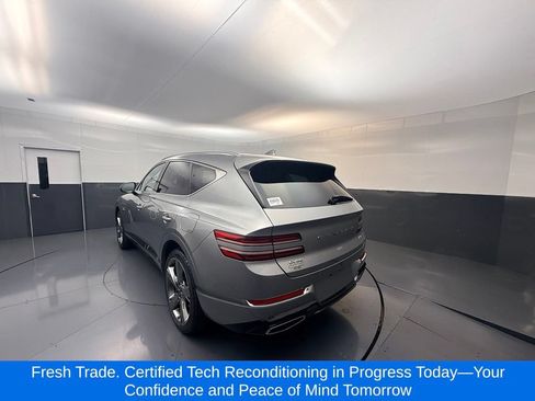 Used 2023 Genesis GV80 2.5T w/ Prestige Package AWD/4WD image 2
