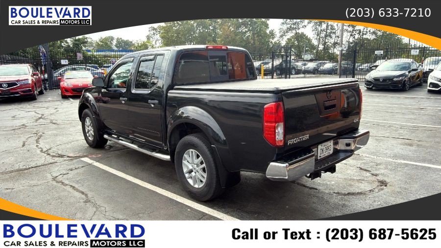 Used 2016 Nissan Frontier SV AWD/4WD image 5