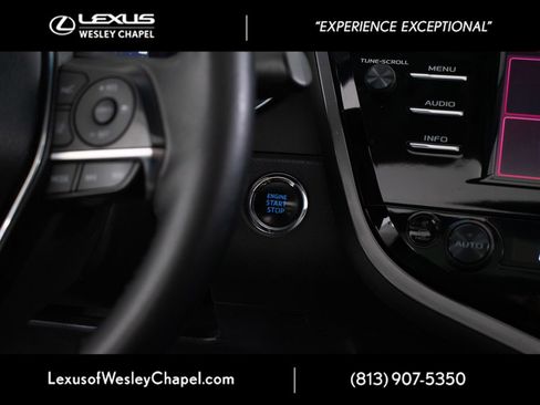 Used 2018 Toyota Camry XSE FWD image 29