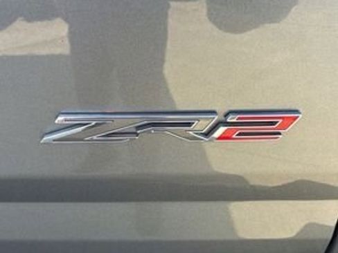 Used 2022 Chevrolet Colorado ZR2 image 21