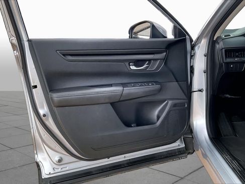 Used 2025 Honda CR-V EX image 21