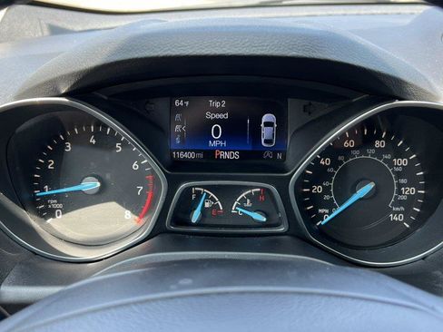 Used 2017 Ford Escape SE w/ SE Leather Comfort Package AWD/4WD image 17