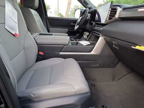 New 2026 Toyota Tundra Limited AWD/4WD image 14