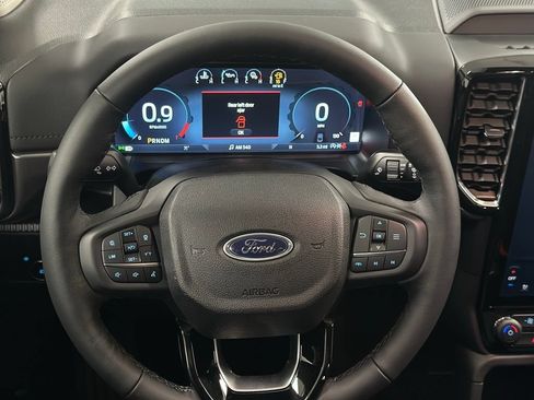 New 2026 Ford Ranger Lariat w/ Black Appearance Package AWD/4WD image 5