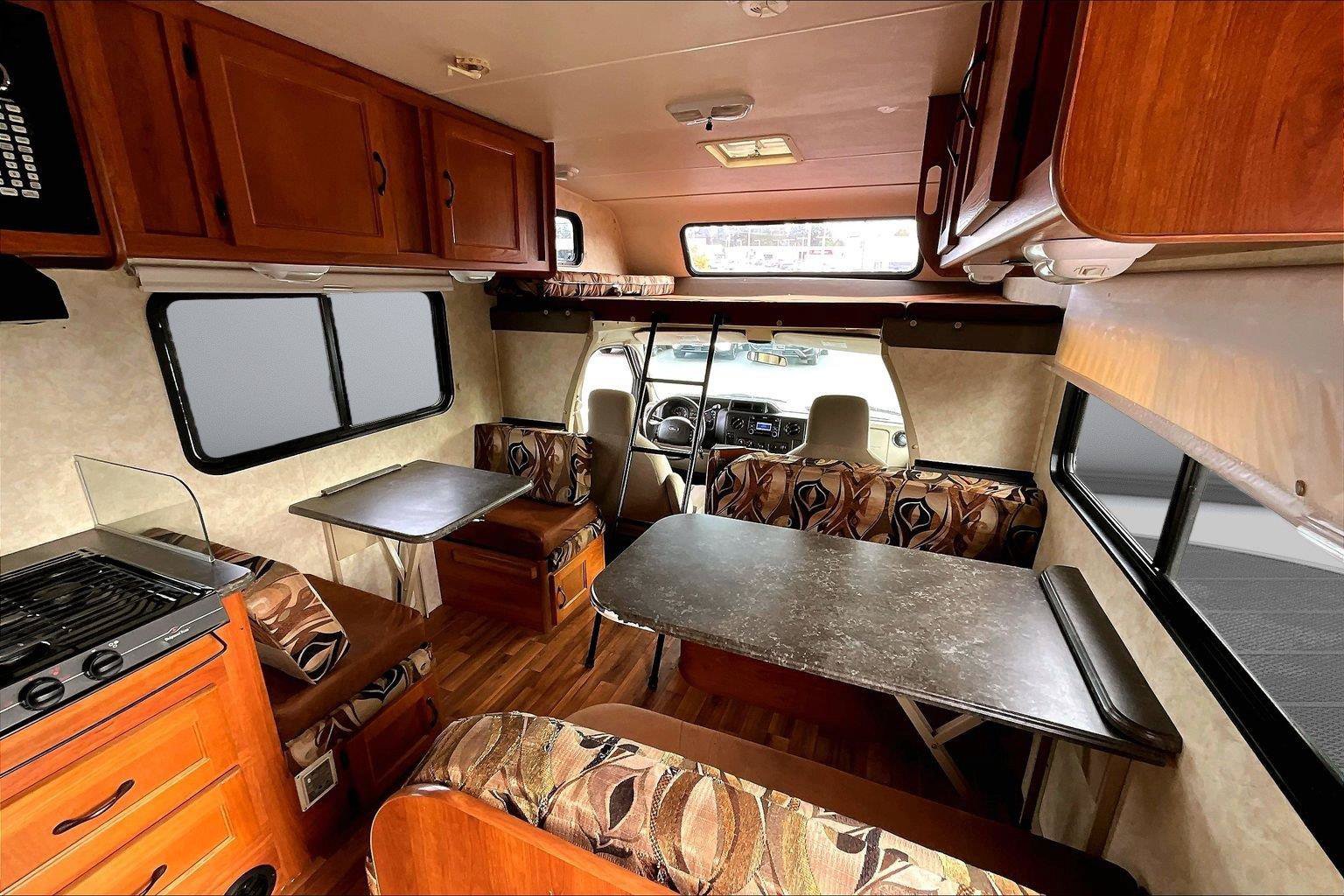 Used 2011 Ford E-350 and Econoline 350 Super Duty w/ Motorhome Prep Pkg RWD image 21
