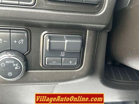 Used 2021 Chevrolet Suburban High Country w/ Premium Package AWD/4WD image 37