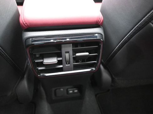 Used 2025 Lexus NX 250 FWD w/ Towing Package (2000 Lbs) image 18