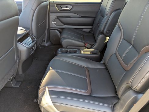 New 2026 Nissan Armada SL image 25