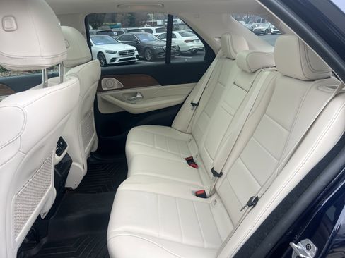 Certified 2022 Mercedes-Benz GLE 350 4MATIC image 33