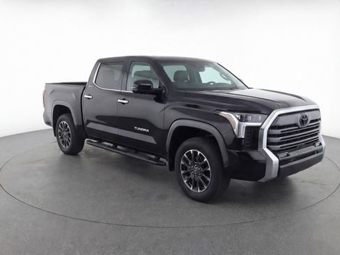 Used 2025 Toyota Tundra Limited image 1