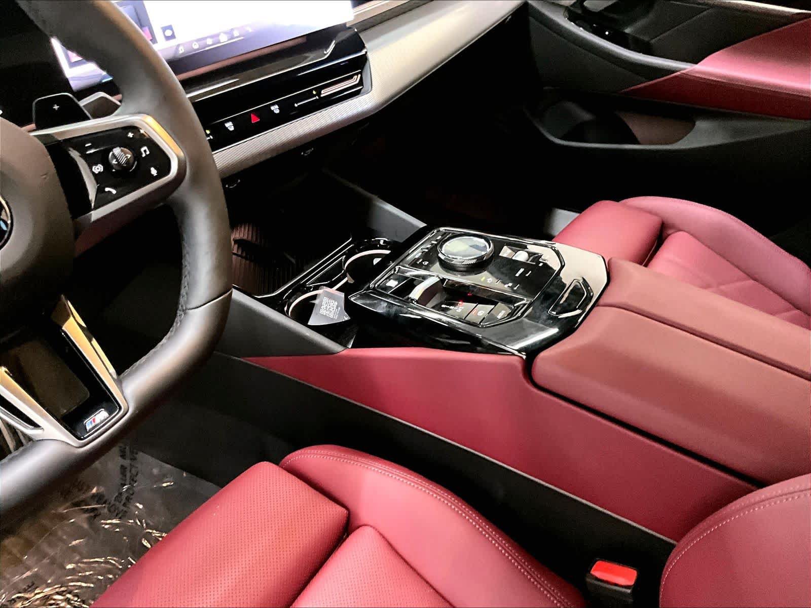 Used 2026 BMW 530i w/ M Sport Package RWD image 20