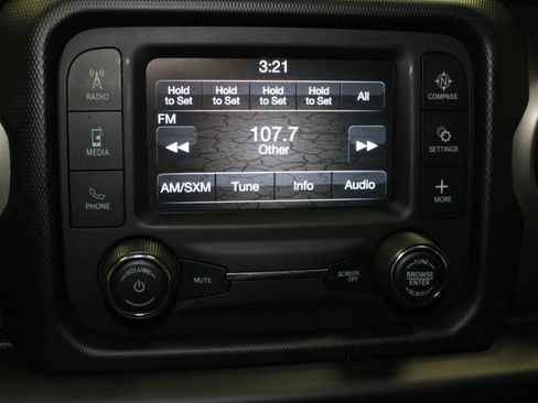 Used 2018 Jeep Wrangler Sport AWD/4WD image 25