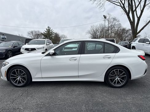 Used 2022 BMW 330i xDrive Sedan w/ Driving Assistance Package image 3