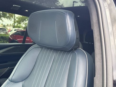 Certified 2025 Cadillac Escalade IQ Luxury 2 w/ LPO, Premium Carpet Package AWD/4WD image 14