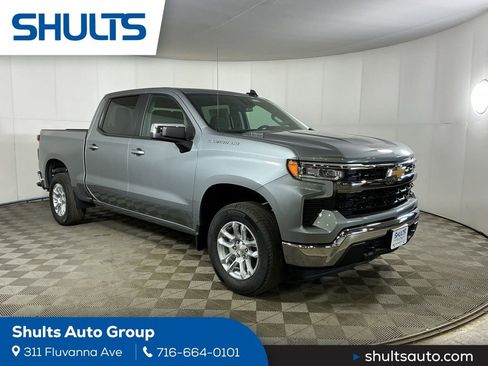 Used 2023 Chevrolet Silverado 1500 Custom Trail Boss w/ LPO, Dark Essentials Package AWD/4WD image 1