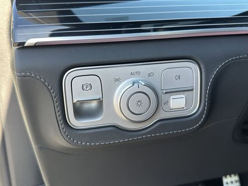 New 2026 Mercedes-Benz GLE 63 AMG S image 37