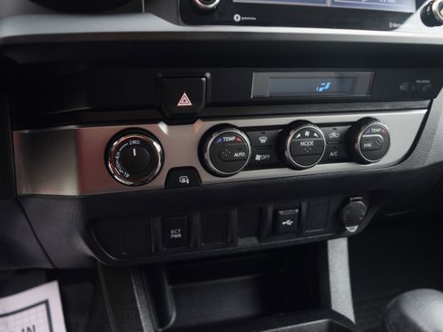 Used 2023 Toyota Tacoma SR AWD/4WD image 11