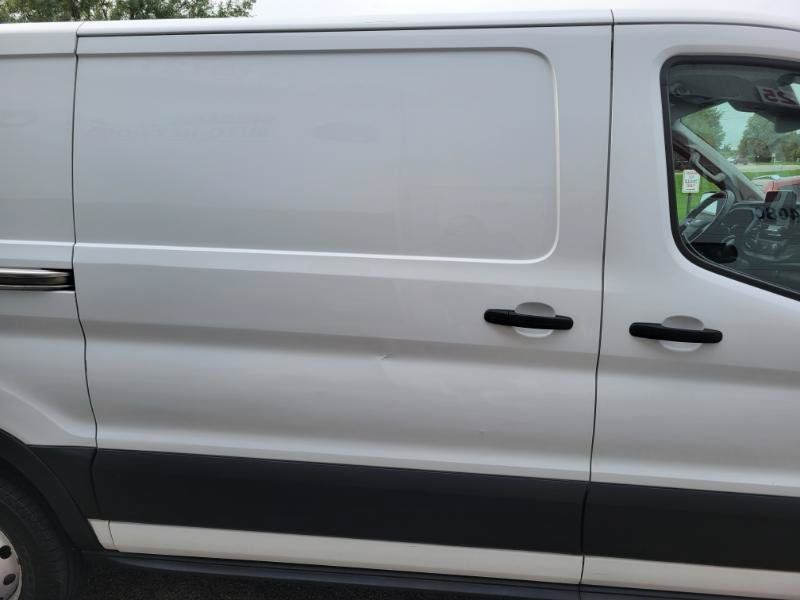 Used 2020 Ford Transit 150 Low Roof RWD image 20