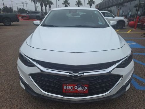 Used 2024 Chevrolet Malibu RS w/ LPO, Floor Liner Package FWD image 2