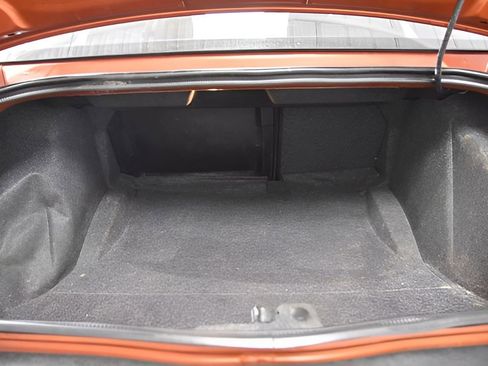 Used 2021 Dodge Challenger SXT image 33