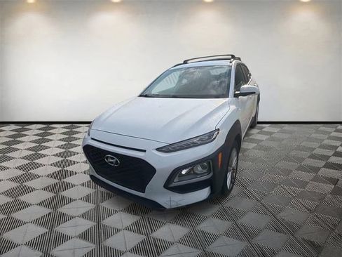 Used 2021 Hyundai Kona SEL AWD/4WD image 2