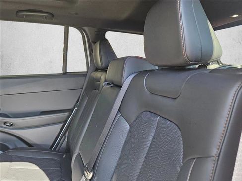 New 2026 Jeep Cherokee Overland w/ Advanced Pro Tech Group AWD/4WD image 15