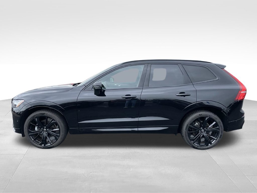 Used 2024 Volvo XC60 B5 Ultimate w/ Protection Package Premier AWD/4WD image 33