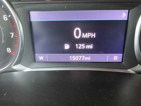 Used 2024 Chevrolet Blazer LT w/ Convenience Package FWD image 24