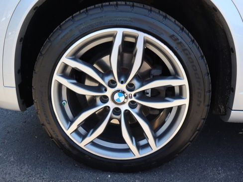 Used 2016 BMW X3 xDrive28i AWD/4WD image 42