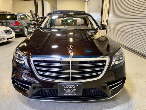 Used 2020 Mercedes-Benz S 560 4MATIC Sedan image 5