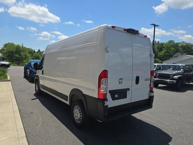 Used 2026 RAM ProMaster 2500 w/ Convenience Group FWD image 4