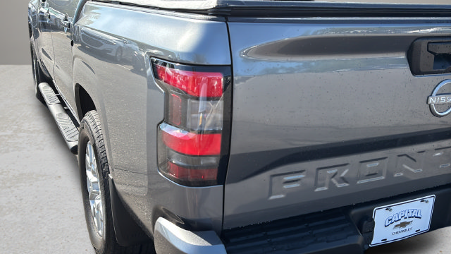 Used 2024 Nissan Frontier SV w/ SV Convenience Package RWD image 34