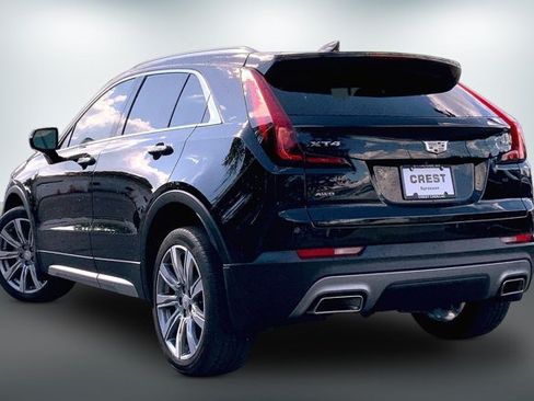 Used 2023 Cadillac XT4 Premium Luxury w/ Technology Package AWD/4WD image 10