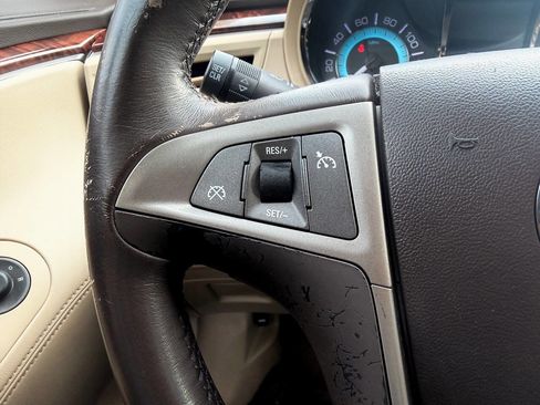 Used 2012 Buick LaCrosse Premium FWD image 21