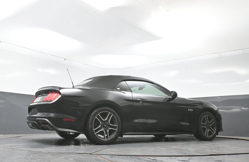 Used 2018 Ford Mustang GT Premium w/ Equipment Group 401A RWD image 67