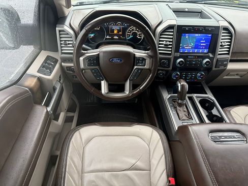 Used 2019 Ford F150 Limited image 15