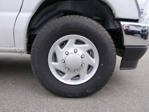 New 2026 Ford E-350 and Econoline 350 Super Duty w/ Power Equipment Group image 10