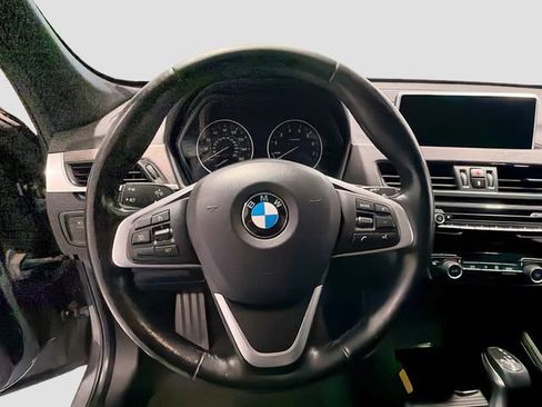 Used 2017 BMW X1 xDrive28i AWD/4WD image 10