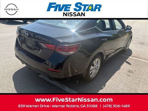 Used 2025 Nissan Sentra S FWD image 10