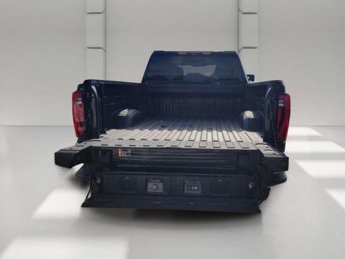 Used 2024 GMC Sierra 2500 Denali Ultimate w/ Max Trailering Package AWD/4WD image 8