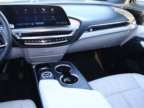 Certified 2024 Cadillac Lyriq Luxury image 16