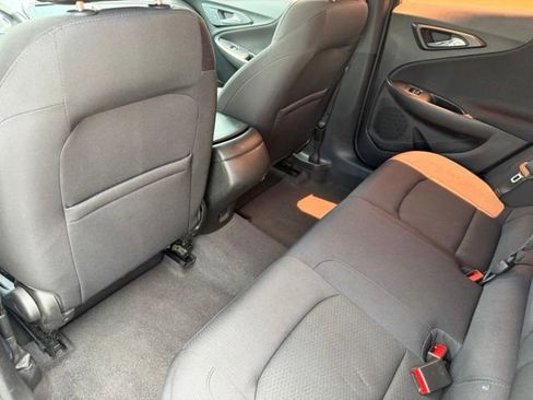 Used 2017 Chevrolet Malibu LS FWD image 19