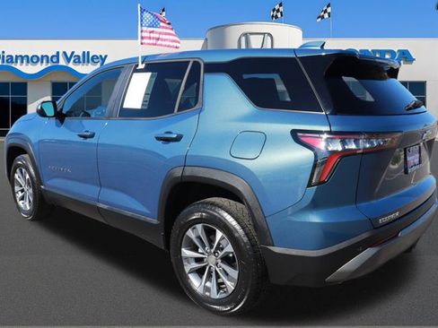 Used 2025 Chevrolet Equinox LT image 4