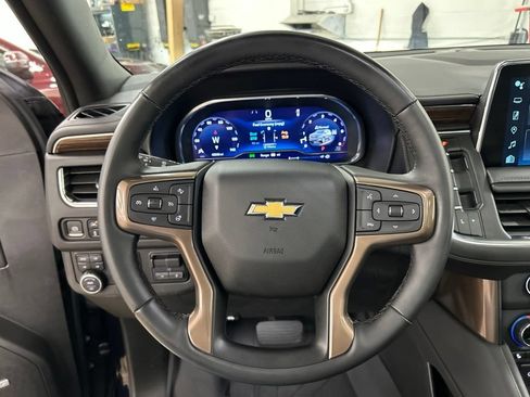 Used 2023 Chevrolet Tahoe High Country AWD/4WD image 9